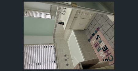 3 bedroom brick home in quiet and friendly street - Photo 4