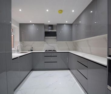 3 bedroom apartment to rent - Photo 4