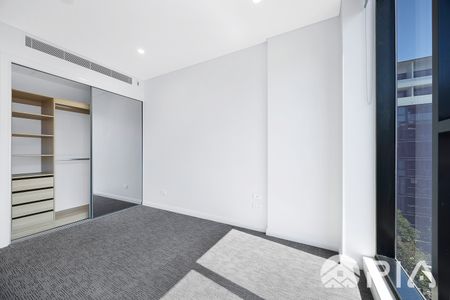 901/6 Bourke Street Mascot - Photo 4