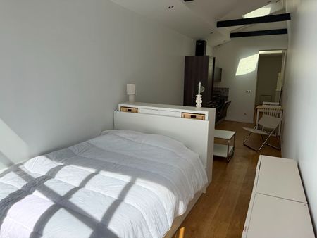 Location Appartement 1 pièce 32m² TOURS 37000 - Photo 2