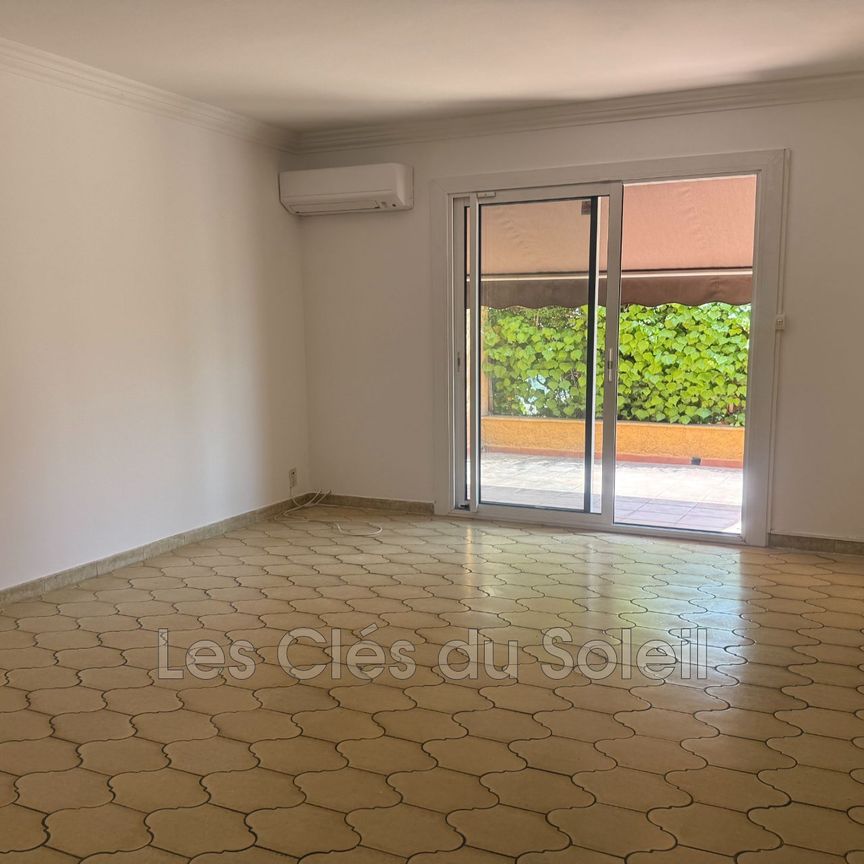 Location maison 2 chambres 102 m² Toulon - Photo 1