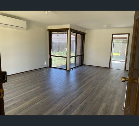 34 Swan Street, Werribee, Vic 3030 - Photo 5