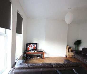 7 bedroom terraced house to rent - Photo 1