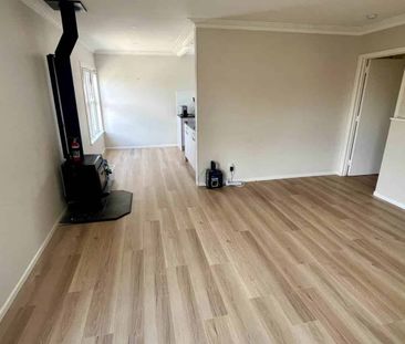 Welcome Home!!! And Garden Maintenance Is Incl... - Photo 4