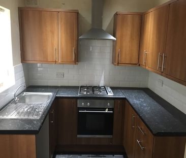 1 Bed Flat, Spellow Lane, L4 - Photo 2