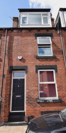 4 bedroom House in Royal Park Road, Leeds - Photo 2