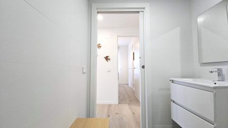 Badalona, Catalonia 08918 - Photo 3