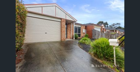 Charming Location - Photo 2