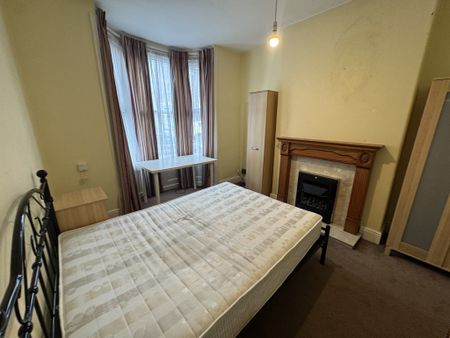 Milton Street, Lawrence Street - P1150 - Photo 4