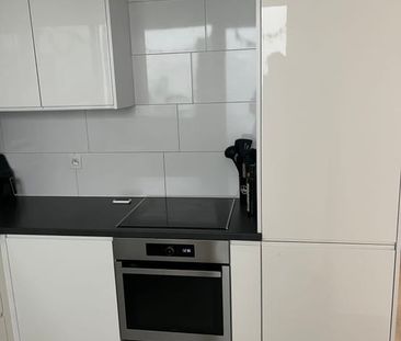 Appartement te huur - Photo 1