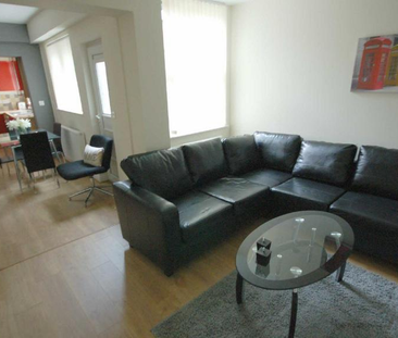 5 bedroom house to rent - Photo 1