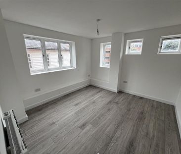 1 bedroom house to rent - Photo 2