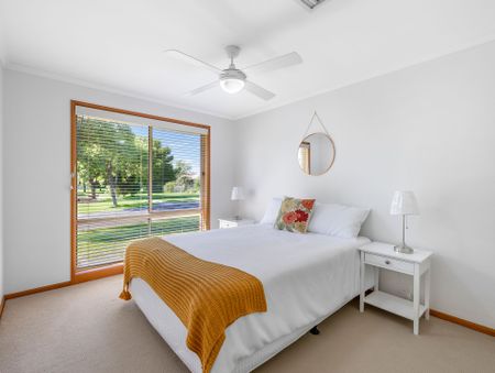 Charming Family Home in Leafy Norris Park - Photo 4