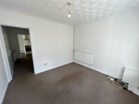 2 Bedroom House - Liverpool Street, Southampton - Photo 3