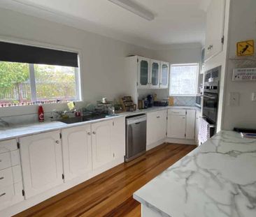 Sunny Family Home in Popular Location - Photo 1