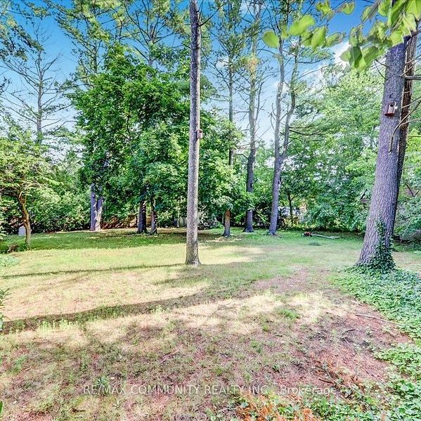 For Lease - 27 Conlins Road Unit# Unit 1, Toronto, Ontario - Photo 1