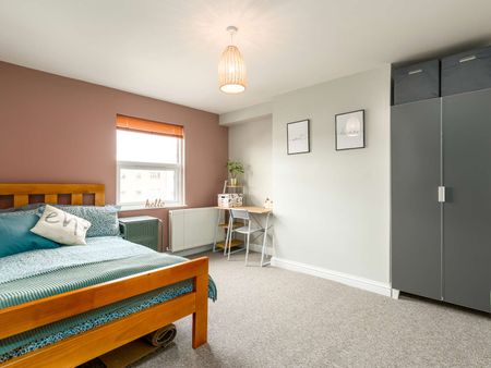 26 West Street - Photo 2