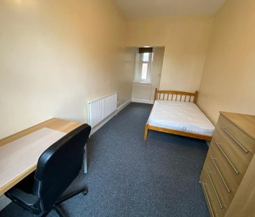 6 bedroom house share to rent - Photo 4