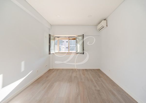 Apartamento T3 em Lisboa