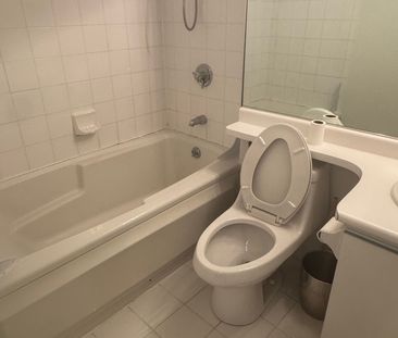 For Lease - 10 Yonge Street Unit# 2111, Toronto, Ontario - Photo 4