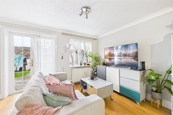 3 bedroom house to rent - Photo 1