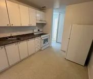 1 room apartment of 84m² in Gatineau - Photo 2