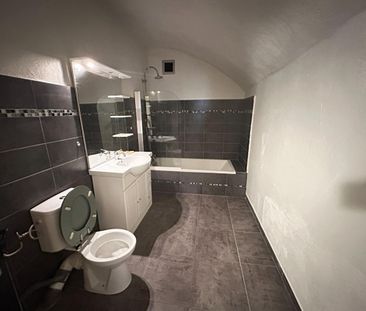 Grand T3 centre ville Grans - Photo 1