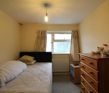 3 bedroom maisonette to rent - Photo 1