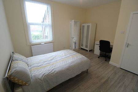 Plungington Road, PRESTON, Lancashire PR1 7EN - Photo 3