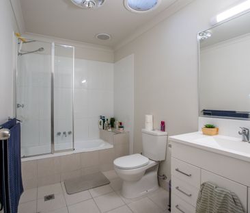 Fabulous Fully Furnished Unit! - Photo 5