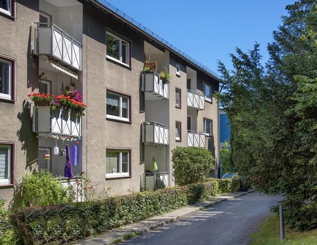 Schöne 3-Zimmer-Wohnungmit Balkon im Erdgeschoss in Lüdenscheid Worth-Honsel - Photo 1