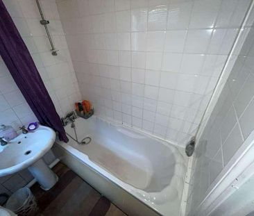 One Bedroom - Ground Floor - Central Luton - Unfurnished - Russell ... - Photo 5