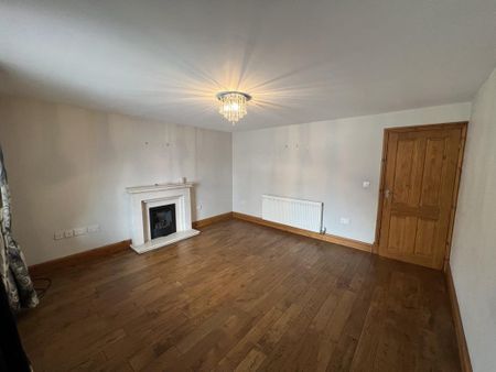 3 bedroom terraced house to rent - Photo 3