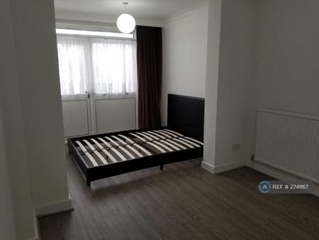 1 bedroom semi-detached house to rent - Photo 3