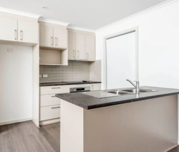 Two Bedroom Modern Villa - Photo 3