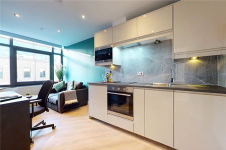 1 Bed Flat, South Parade, LS1 - Photo 5