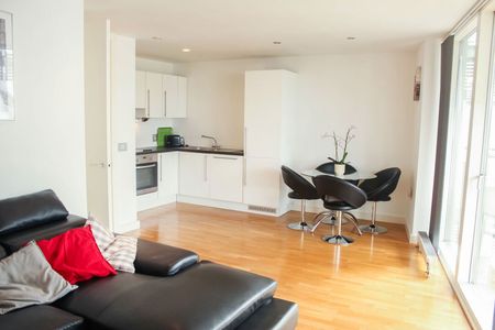 NV Building, 98 The Quays, Salford Quays, M50 - Photo 3