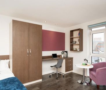 1 bedroom in a flat share to rent - Photo 6