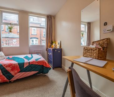 Headingley Avenue, Leeds - Photo 2