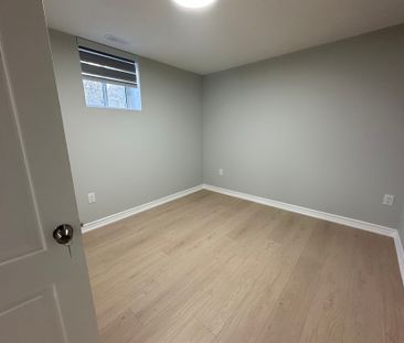 For Lease - 2365 Bostock Crescent Unit# Basement, Mississauga, Ontario - Photo 6