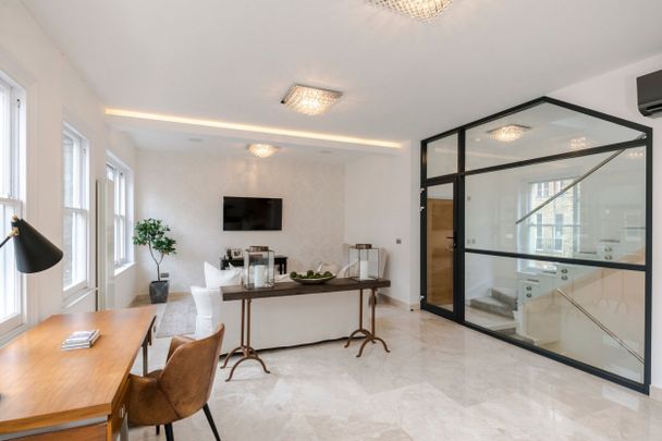 Saddle Yard, Mayfair, London, W1J - Photo 1