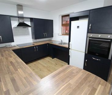 2 Dillons Grange, Newtownabbey, BT37 0HU - Photo 2