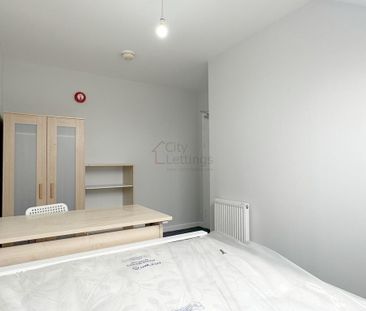 3 bedroom apartment to rent - Photo 6