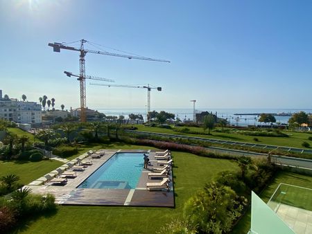 Moderno apartamento novo com varanda e vista de mar, perto da praia. - Photo 2