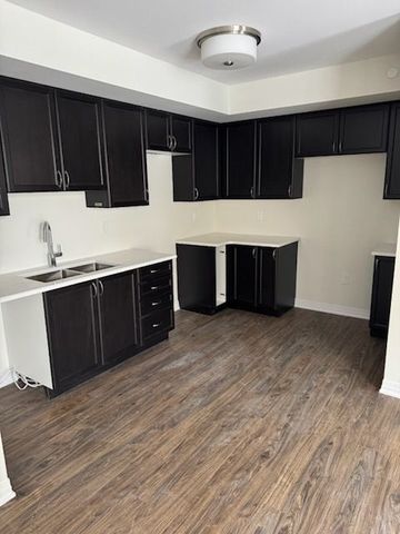 For Lease - 35 Fieldridge Crescent Unit# 28, Brampton, Ontario - Photo 5