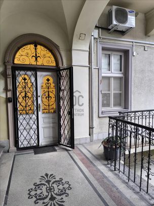 Kiadó jó állapotú lakás - Budapest VI. kerület - Photo 1