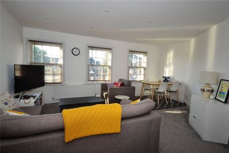 The Octagon, Taunton, Somerset, TA1 - Photo 2