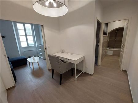 1 pièce - Meublé - 30,36 m² - 2ème étage - Colocation non autorisée - Photo 4