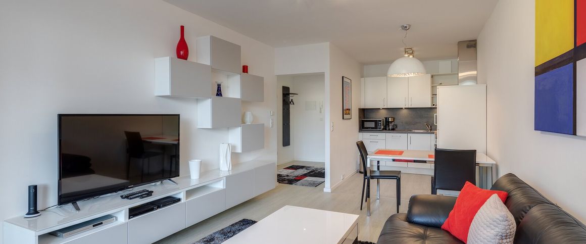 Top location in Schwabing near Münchner Freiheit - Photo 1