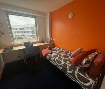 Dunn House Student Accommodation, Sunderland - Photo 2